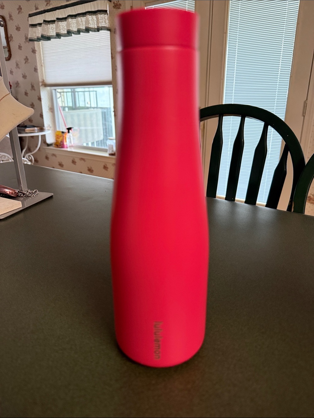 lululemon athletica Insulated Bottle in Vibrant Pink